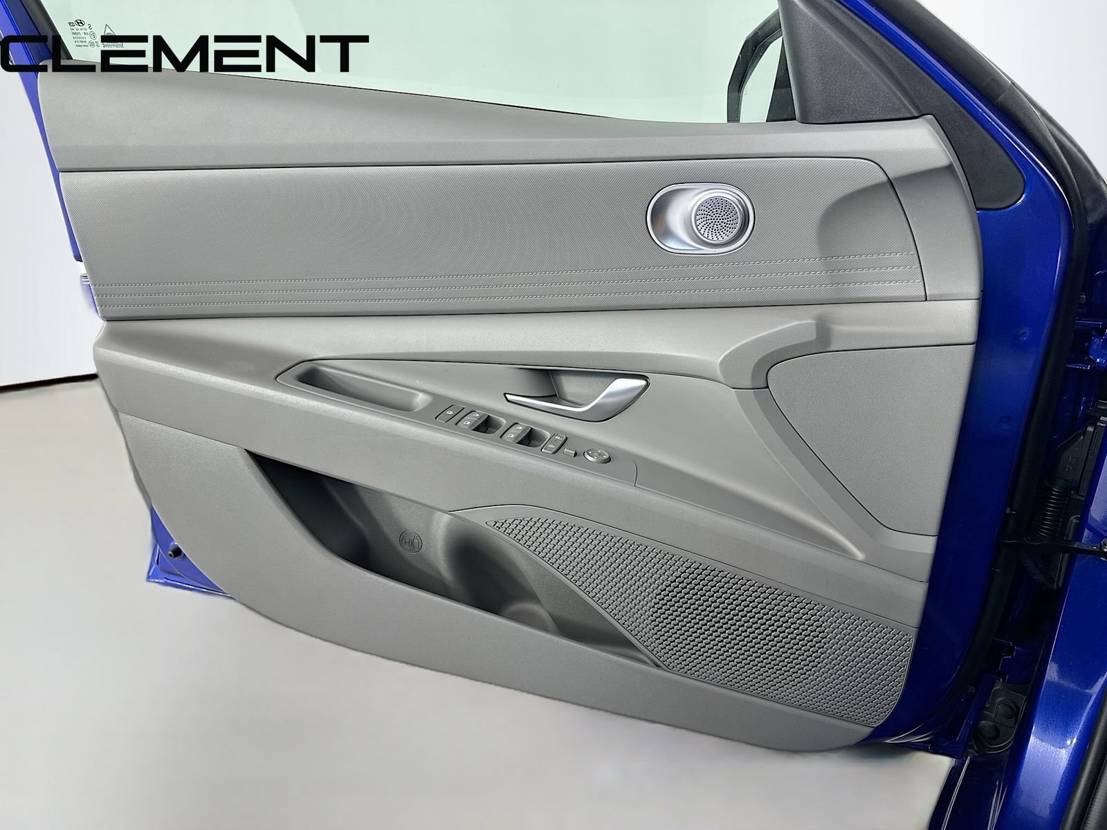 Certified 2024 Hyundai Elantra SEL FWD image 25