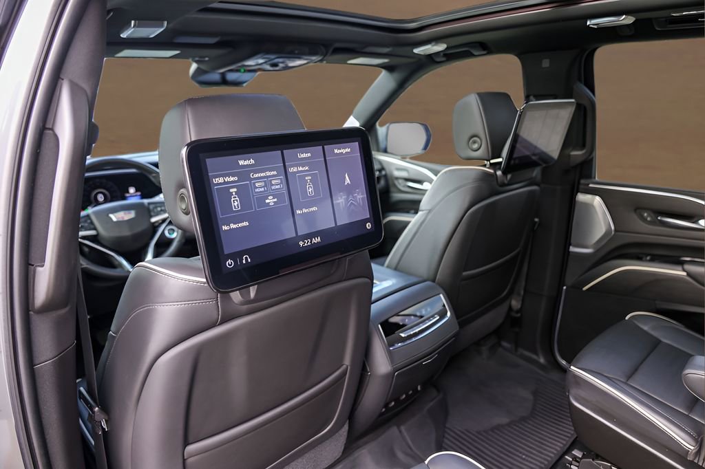Used 2021 Cadillac Escalade ESV Sport w/ Driver Assist Tech Package AWD/4WD image 29