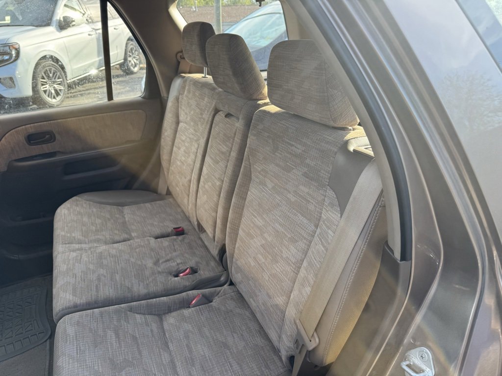 Used 2002 Honda CR-V LX image 11