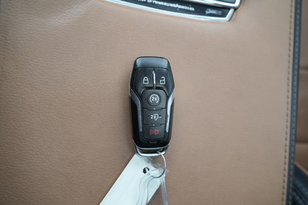 Used 2016 Ford F150 Limited image 46