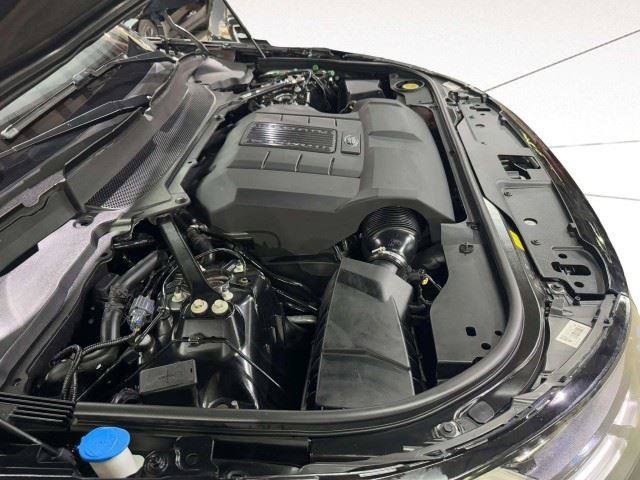 Used 2017 Land Rover Discovery HSE AWD/4WD image 50
