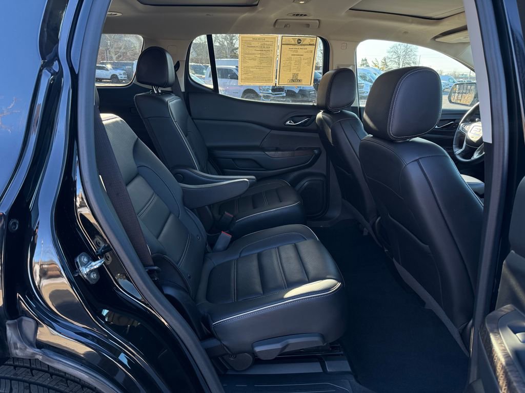 Used 2023 GMC Acadia Denali w/ Black Diamond Edition image 15