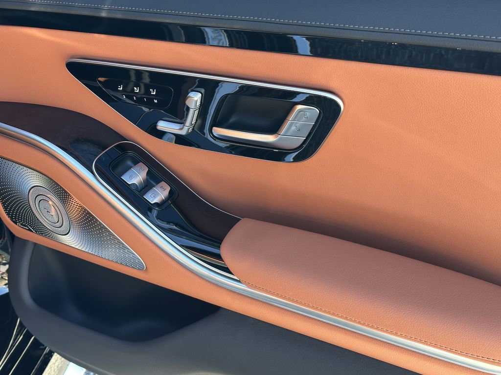 New 2026 Mercedes-Benz S 500 4MATIC image 19