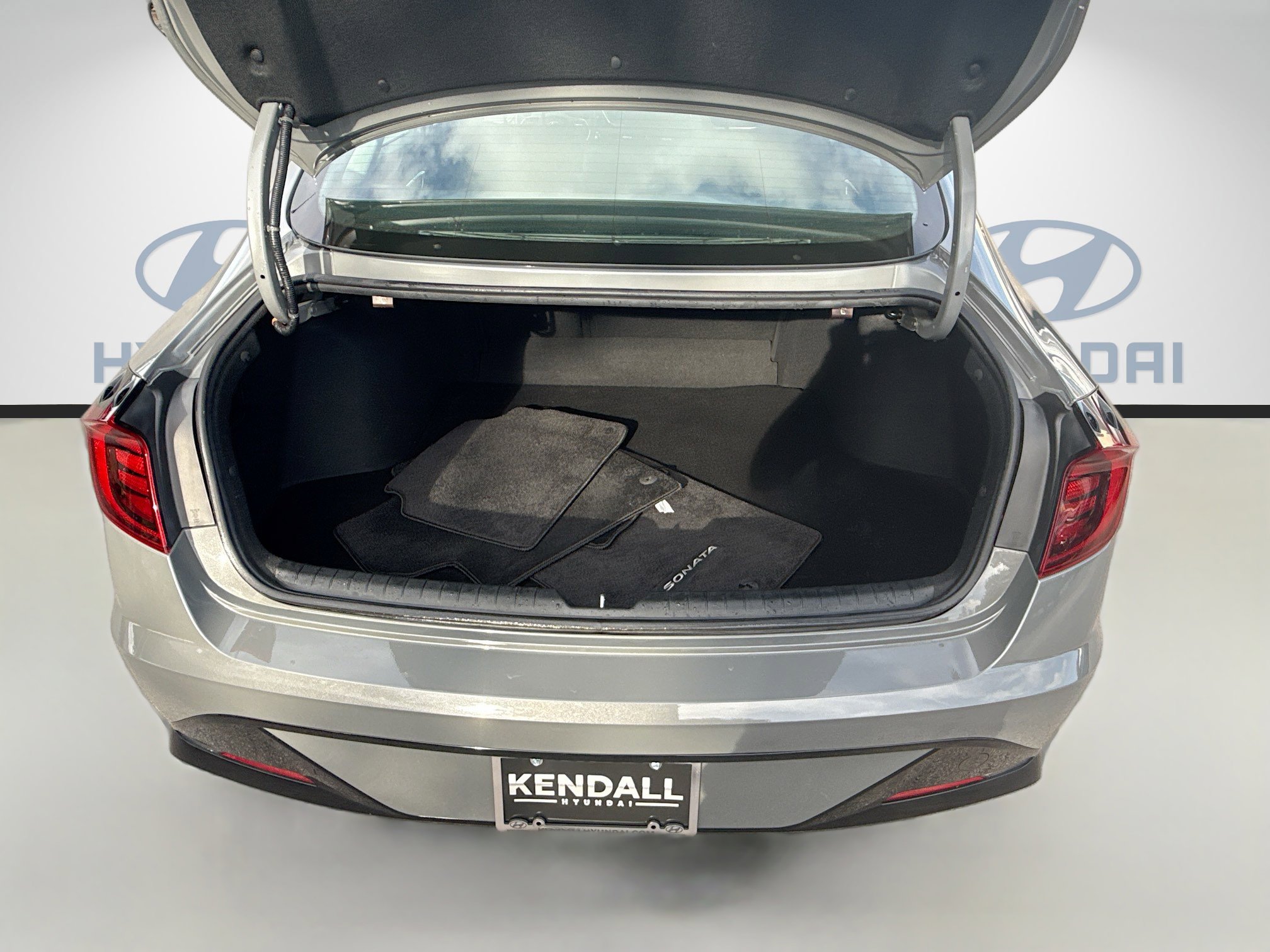 Used 2023 Hyundai Sonata SEL w/ Convenience Package FWD image 24