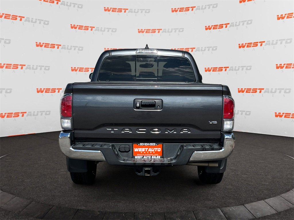 Used 2022 Toyota Tacoma TRD Off-Road image 4