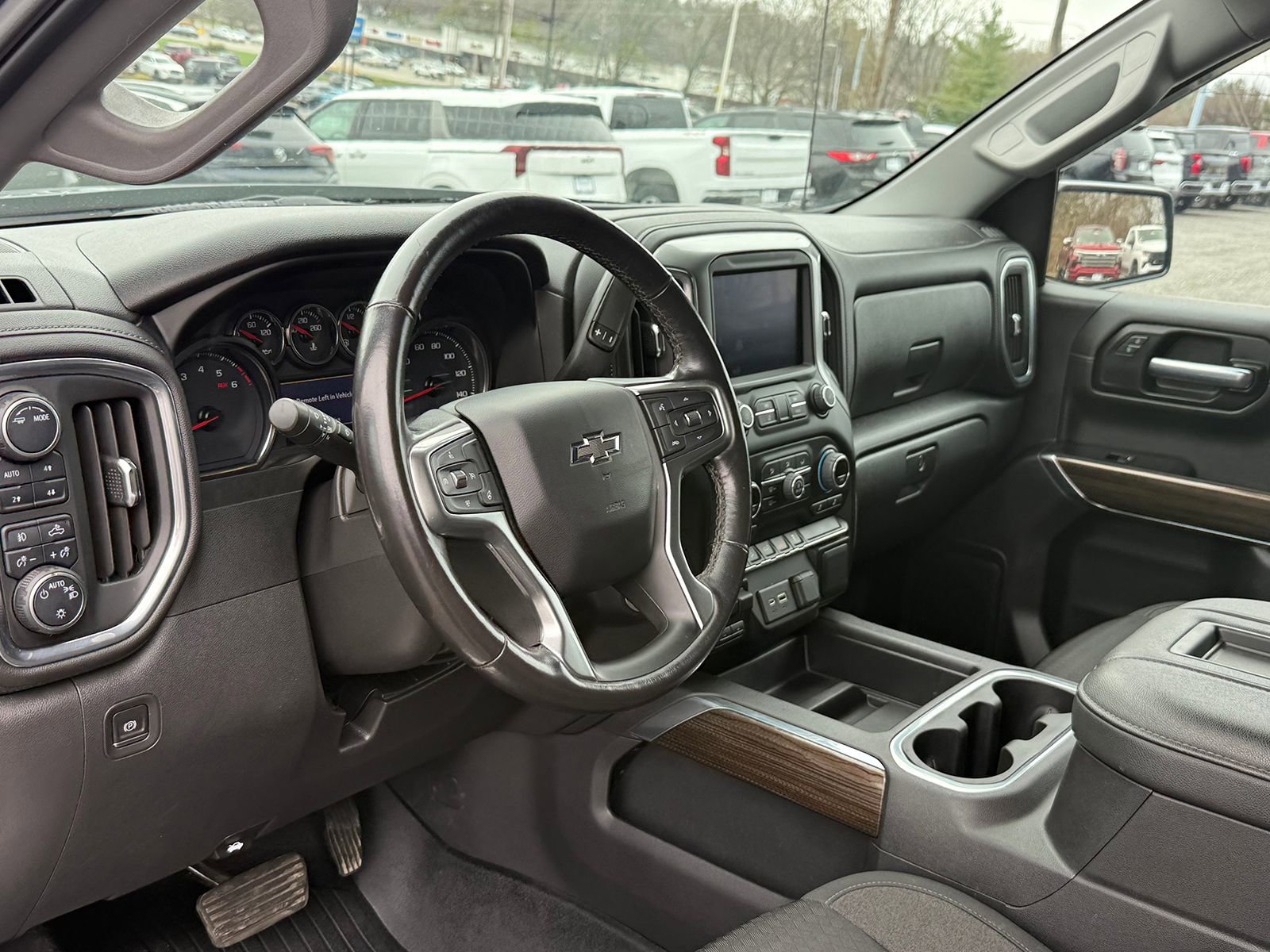 Certified 2021 Chevrolet Silverado 1500 LT Trail Boss w/ Bed Protection Package AWD/4WD image 12