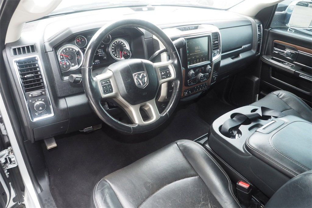 Used 2016 RAM 3500 Laramie image 10