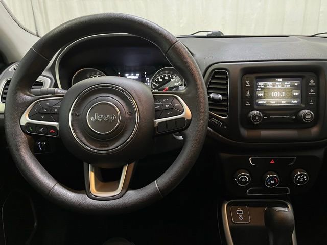 Used 2018 Jeep Compass Sport FWD image 19