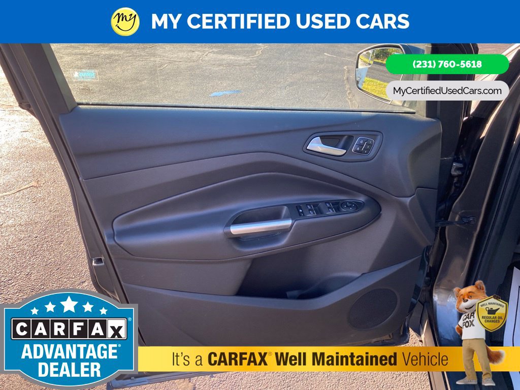 Used 2018 Ford Escape Titanium AWD/4WD image 13