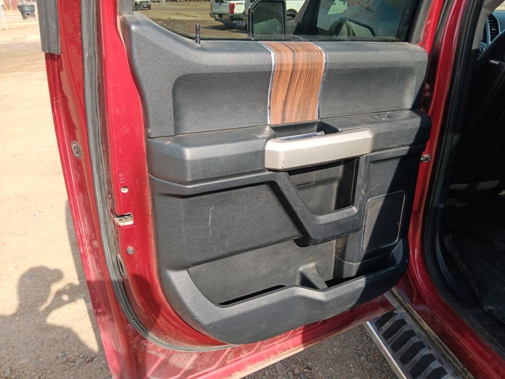 Used 2017 Ford F150 Lariat image 14