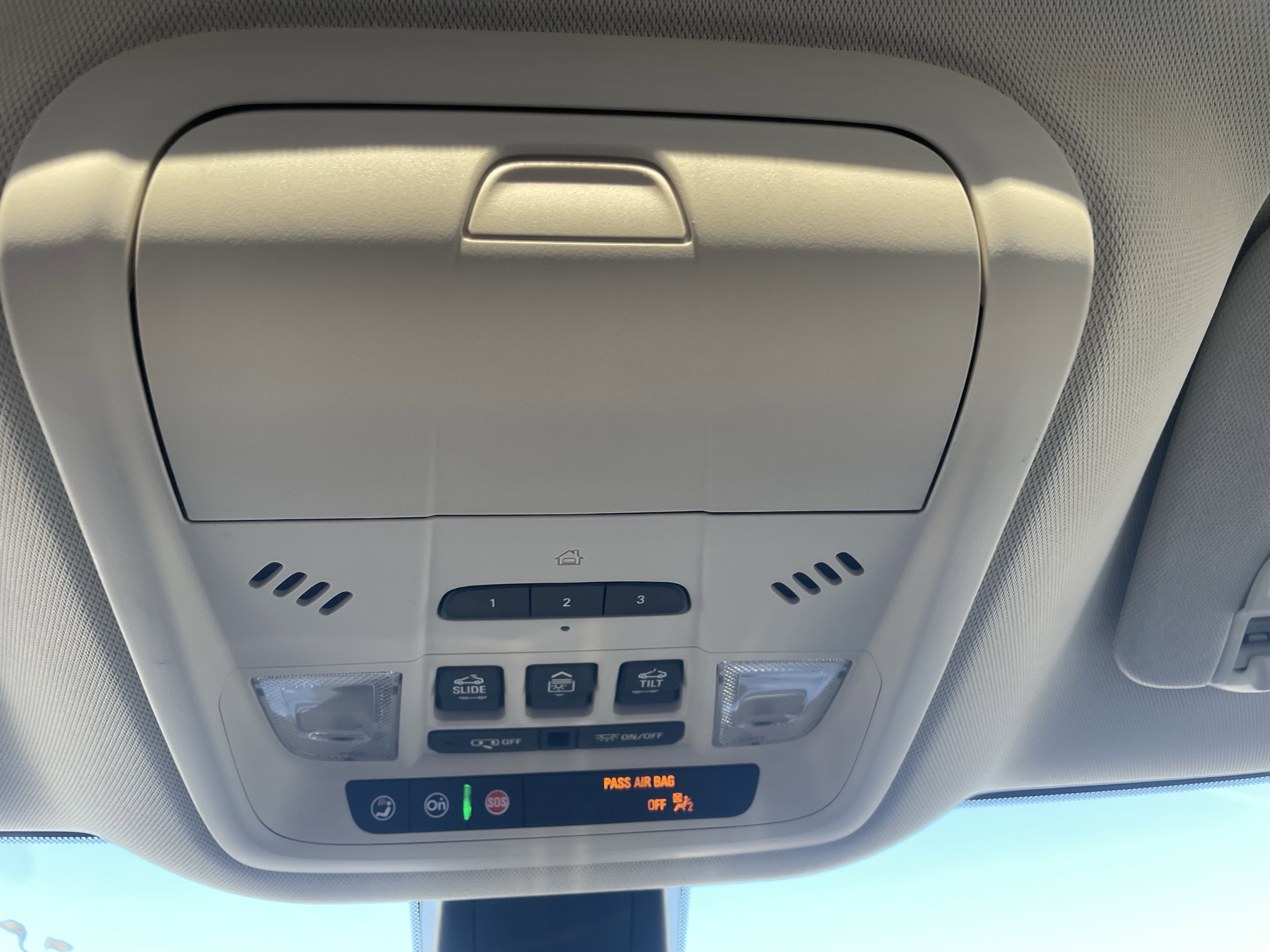 Used 2023 Buick Enclave Avenir w/ Trailering Package, 5000 lbs. AWD/4WD image 26