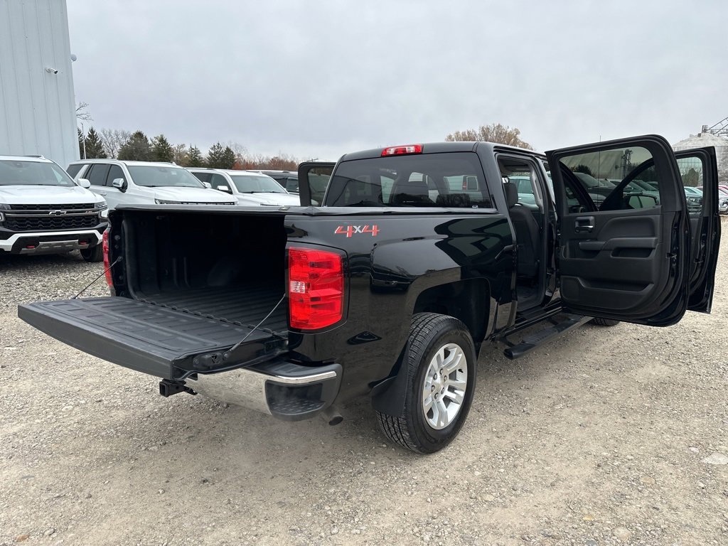 Used 2018 Chevrolet Silverado 1500 LT w/ All Star Edition image 29