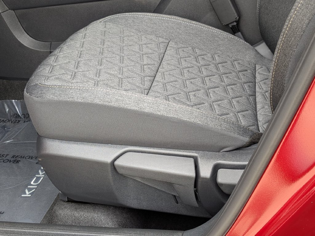 New 2026 Nissan Kicks SV w/ Cold Weather Package FWD image 13