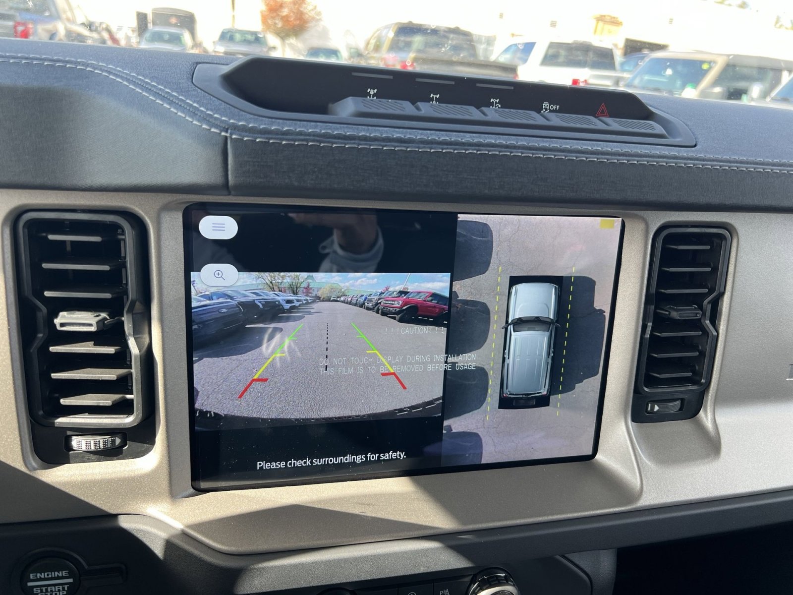 New 2025 Ford Bronco Outer Banks w/ Sasquatch Package image 18