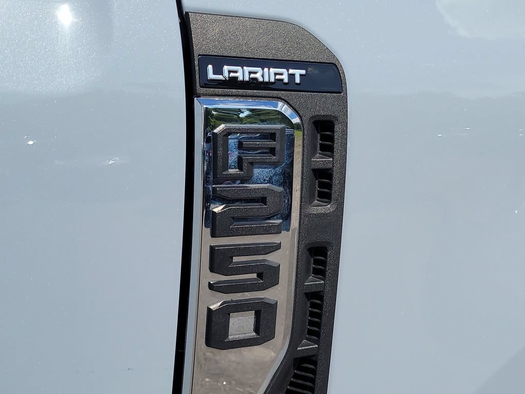 Certified 2024 Ford F250 Lariat w/ Tremor Off-Road Package AWD/4WD image 6