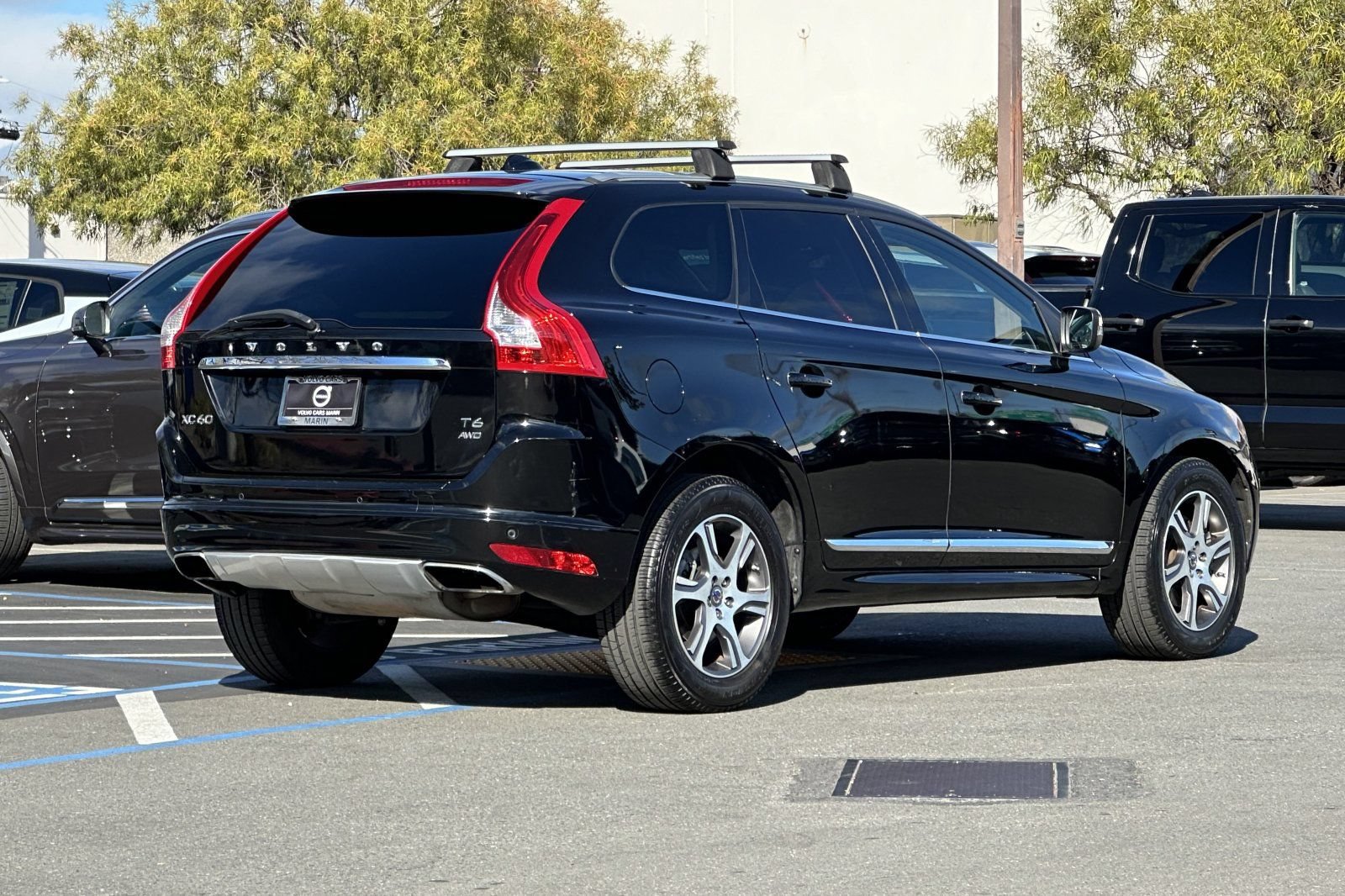 Used 2014 Volvo XC60 T6 AWD/4WD image 2