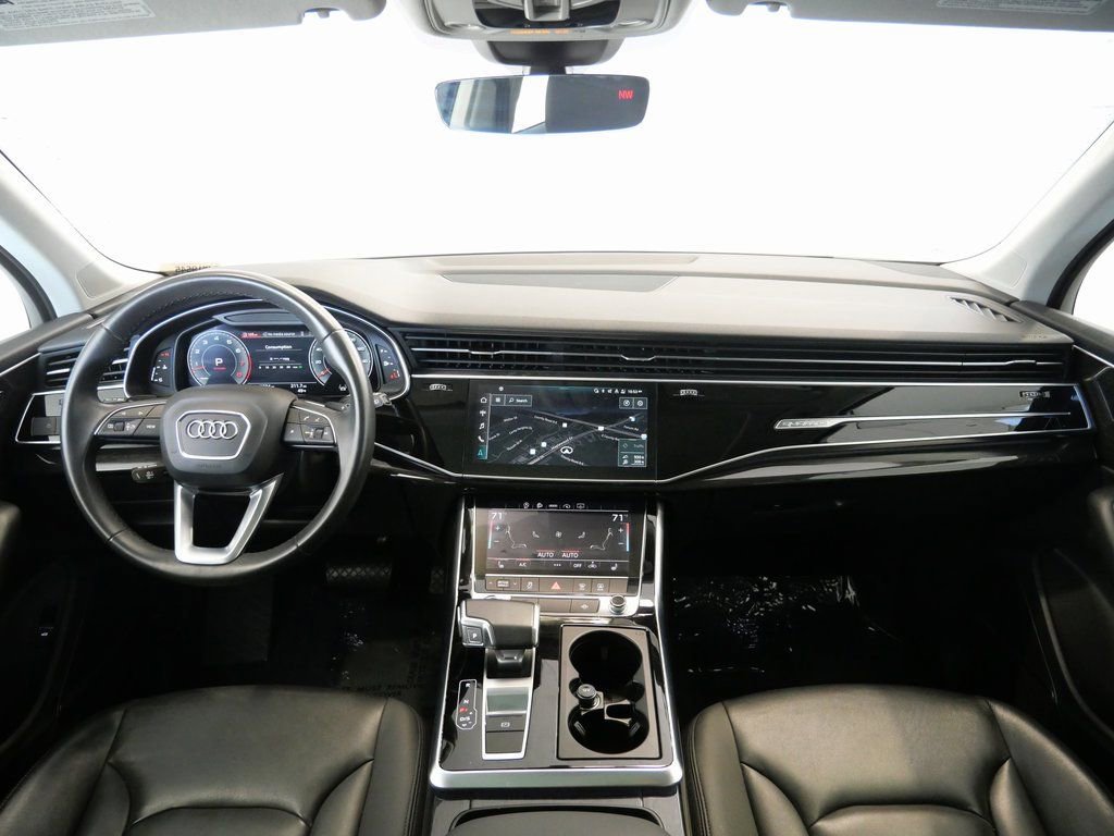 Used 2022 Audi Q7 3.0T Premium Plus image 13