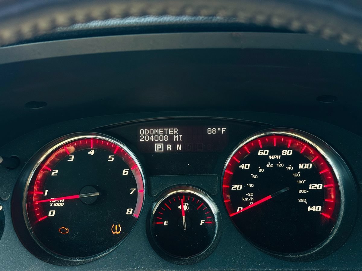 Used 2008 GMC Acadia SLT w/ Convenience Package FWD image 12