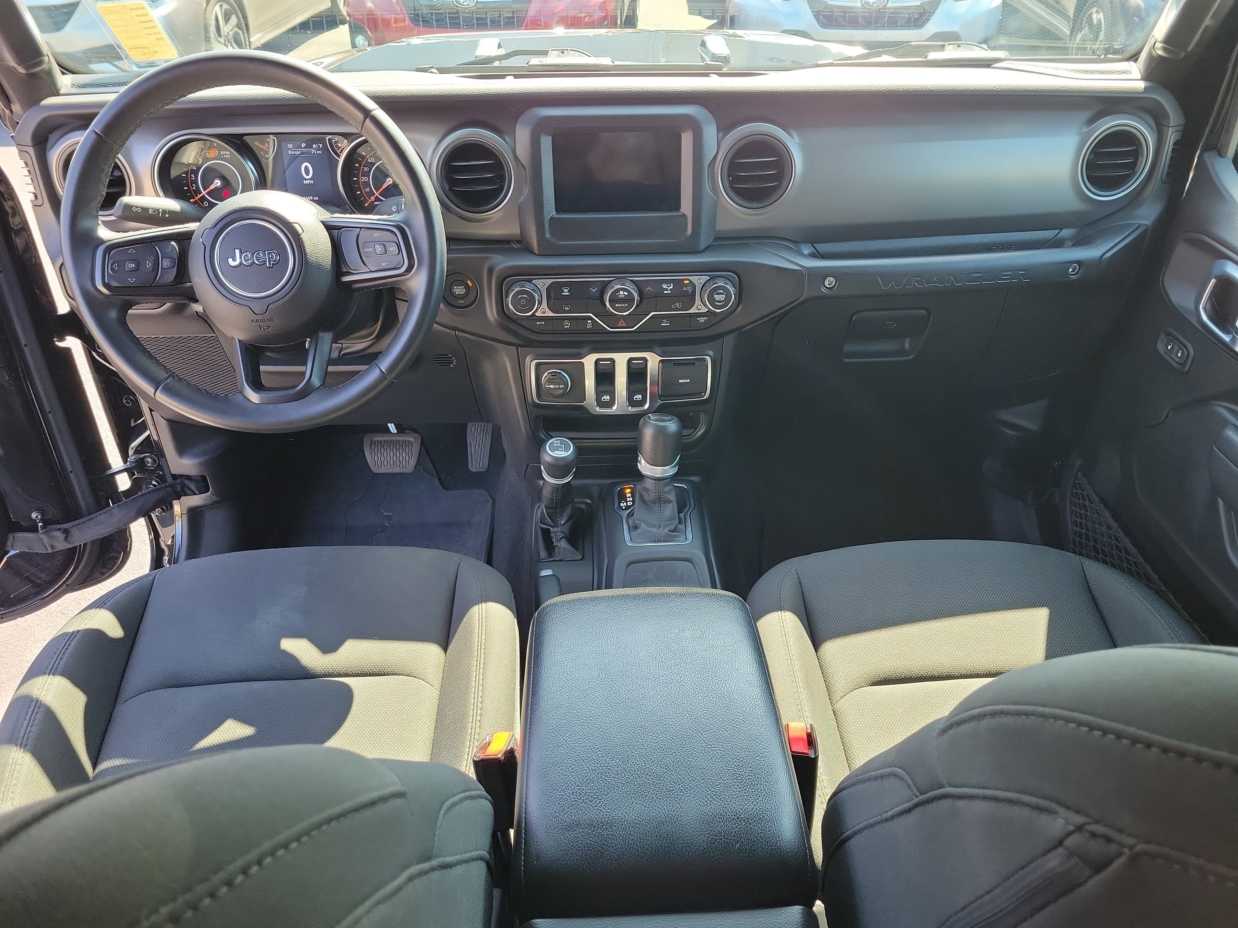 Used 2022 Jeep Wrangler Willys image 16