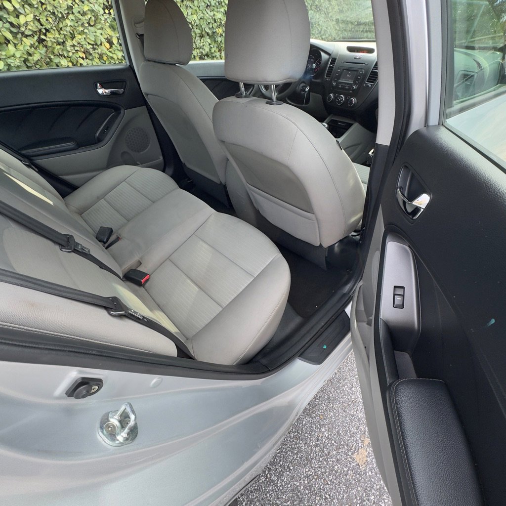 Used 2016 Kia Forte LX w/ LX Popular Plus Package image 12