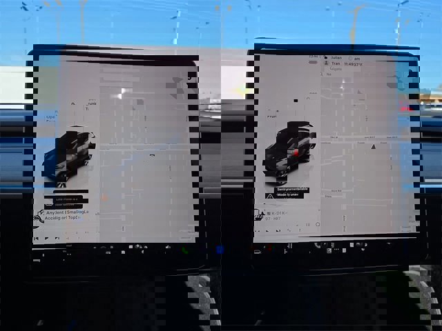 Used 2023 Tesla Model Y Long Range image 22