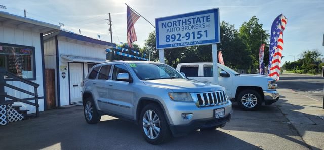 Used 2012 Jeep Grand Cherokee Laredo AWD/4WD video 1