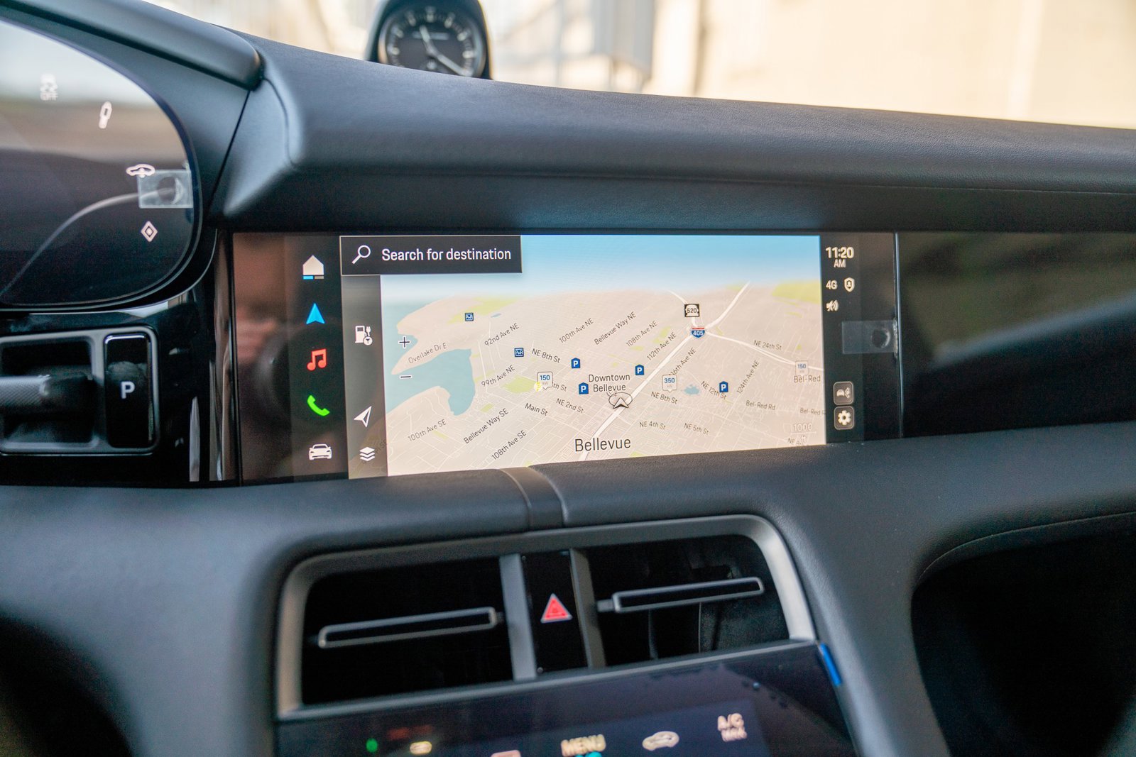 Used 2025 Porsche Taycan image 16