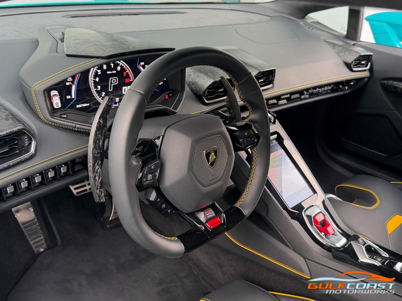 Used 2021 Lamborghini Huracan EVO RWD image 28