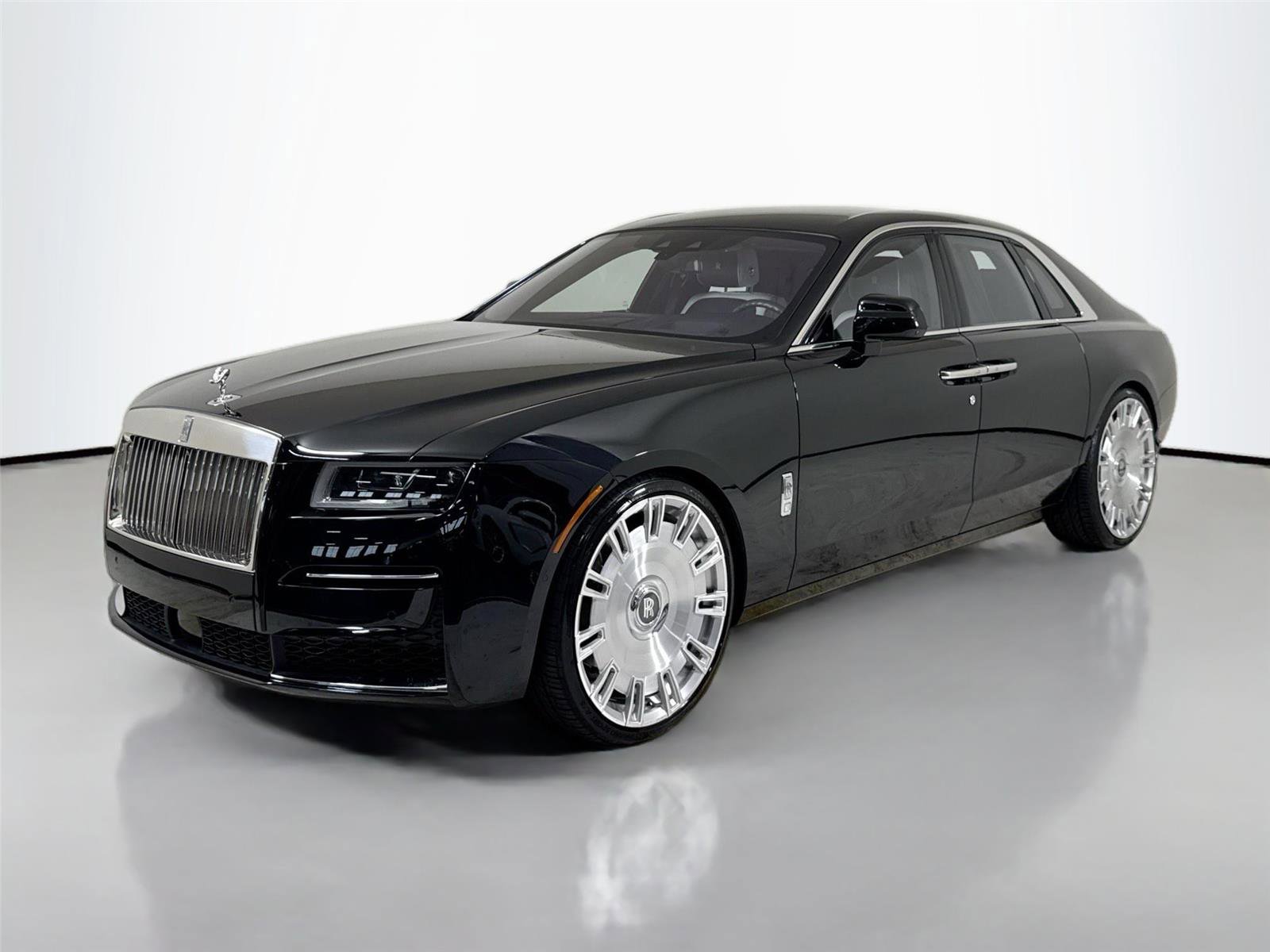 Used 2022 Rolls-Royce Ghost w/ Ghost Package image 11