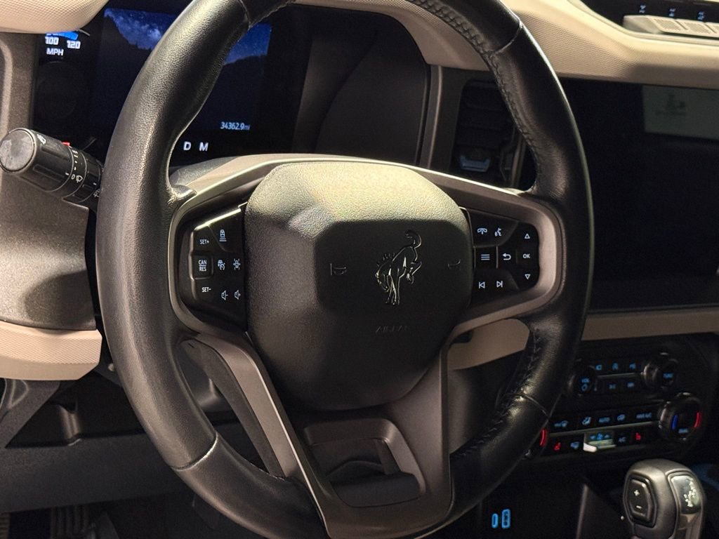 Used 2024 Ford Bronco Wildtrak image 14