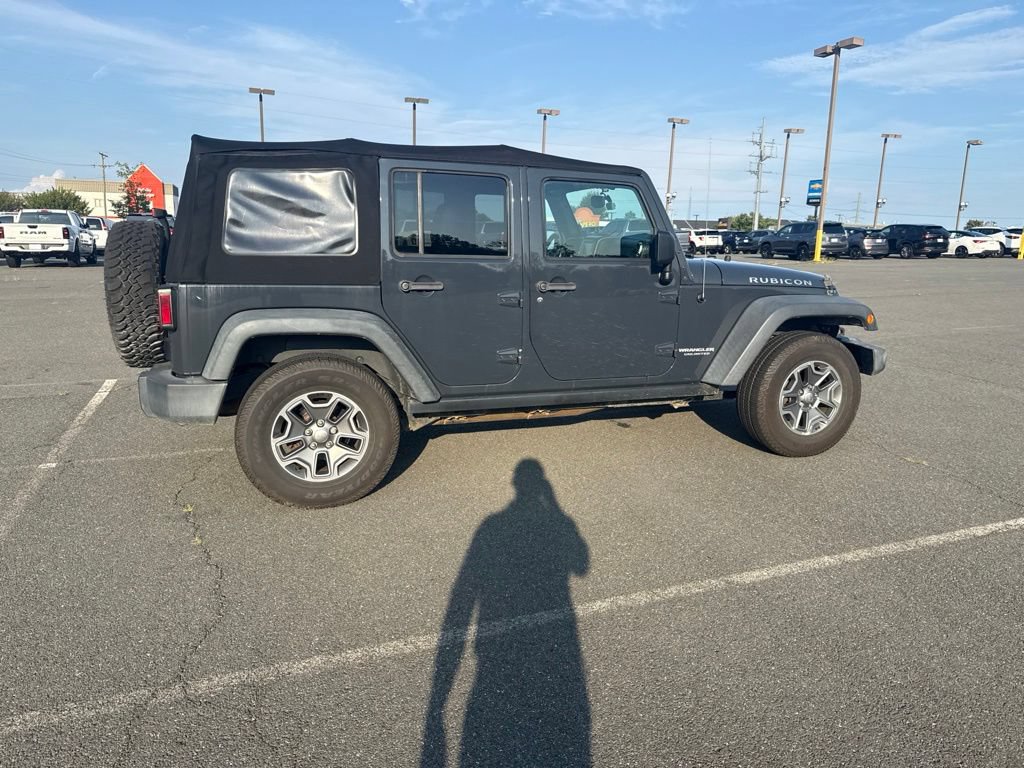 Used 2017 Jeep Wrangler Unlimited Rubicon w/ Dual Top Group AWD/4WD image 2