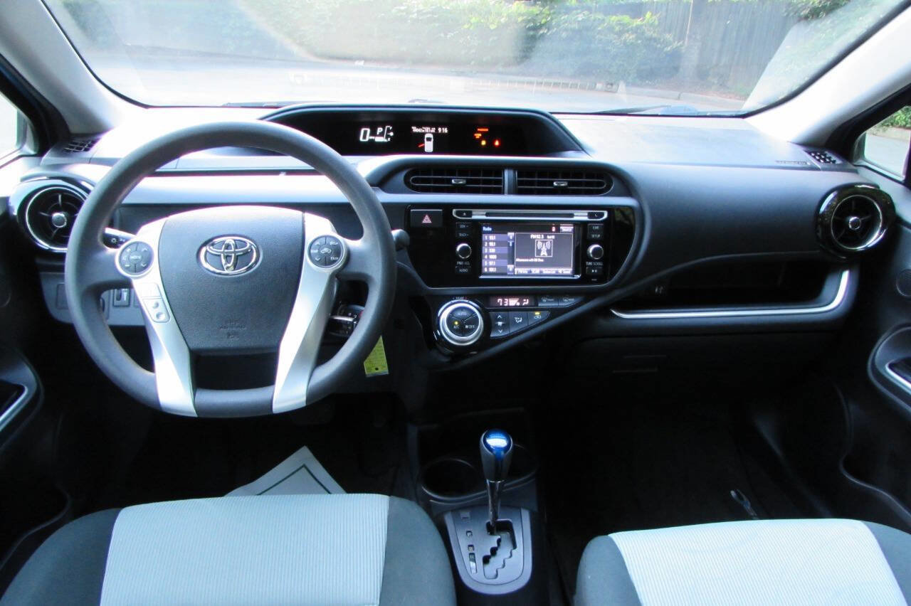Used 2015 Toyota Prius C Two image 19
