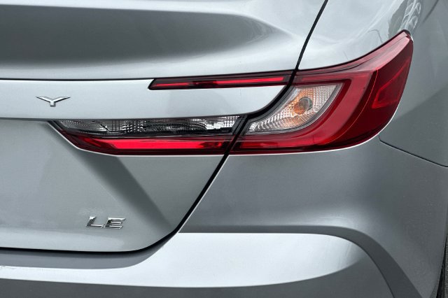Certified 2025 Toyota Camry LE FWD image 31