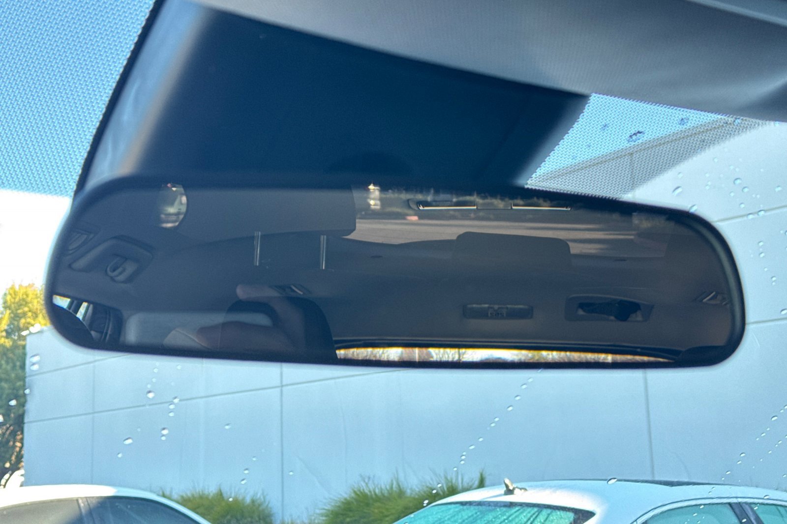 Used 2025 Toyota Highlander LE image 25