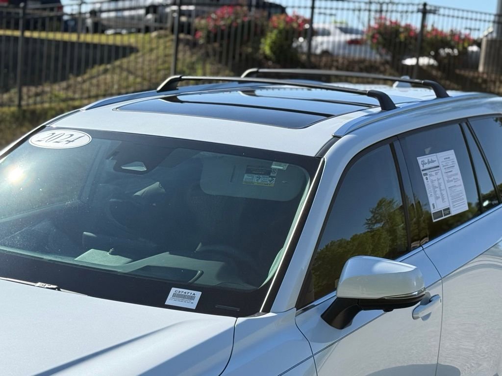 Used 2024 Toyota Grand Highlander Platinum image 11
