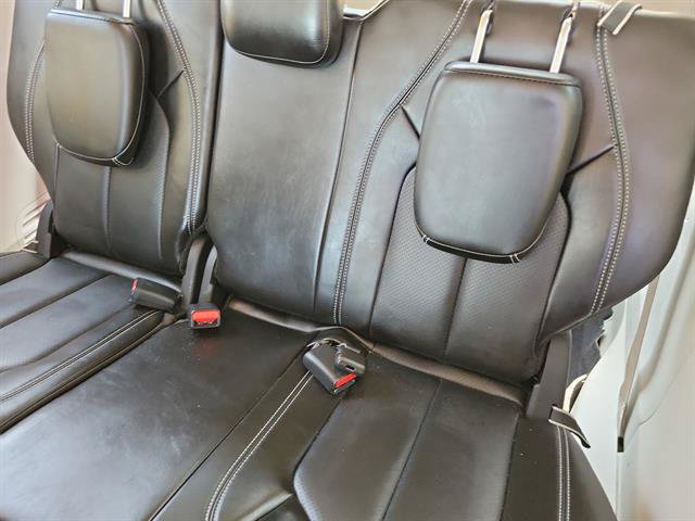 Used 2024 Chrysler Pacifica Limited FWD image 14