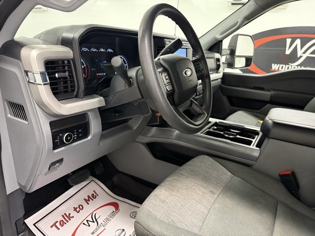 Used 2024 Ford F250 XLT w/ FX4 Off-Road Package image 11