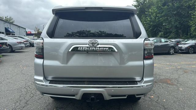 Used 2018 Toyota 4Runner Limited AWD/4WD image 4