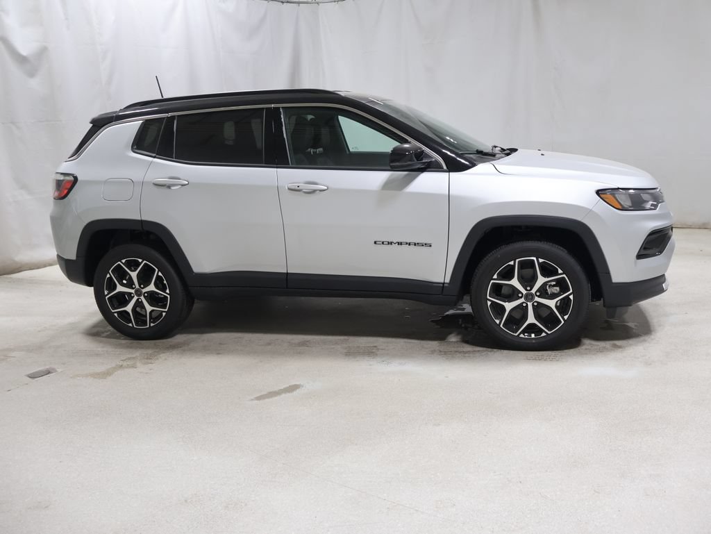 New 2026 Jeep Compass Limited AWD/4WD image 7