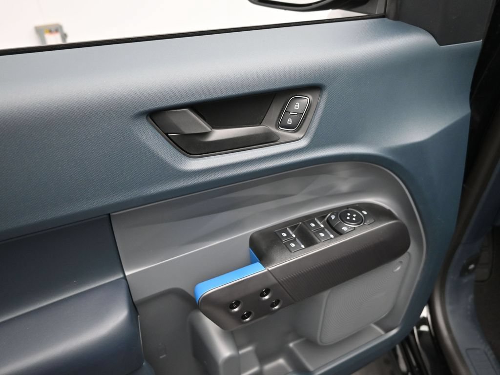 New 2026 Ford Maverick Lobo AWD/4WD image 10