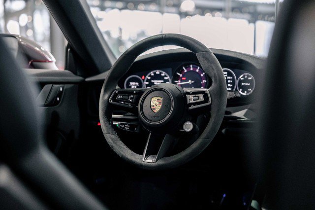 Used 2024 Porsche 911 Carrera T image 28