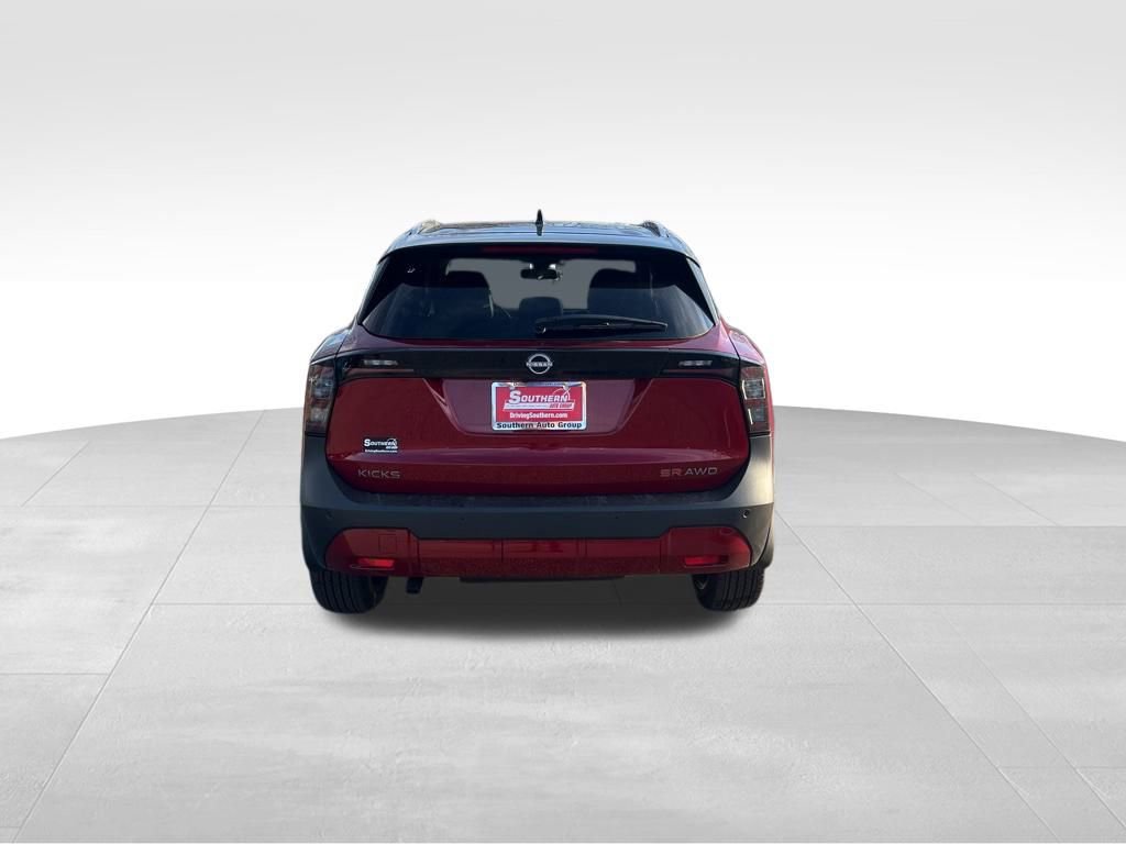 New 2025 Nissan Kicks SR image 3
