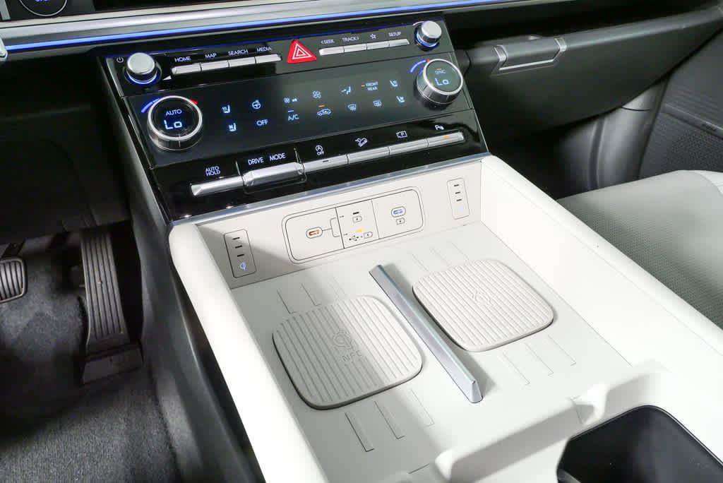 New 2026 Hyundai Santa Fe Limited FWD image 26