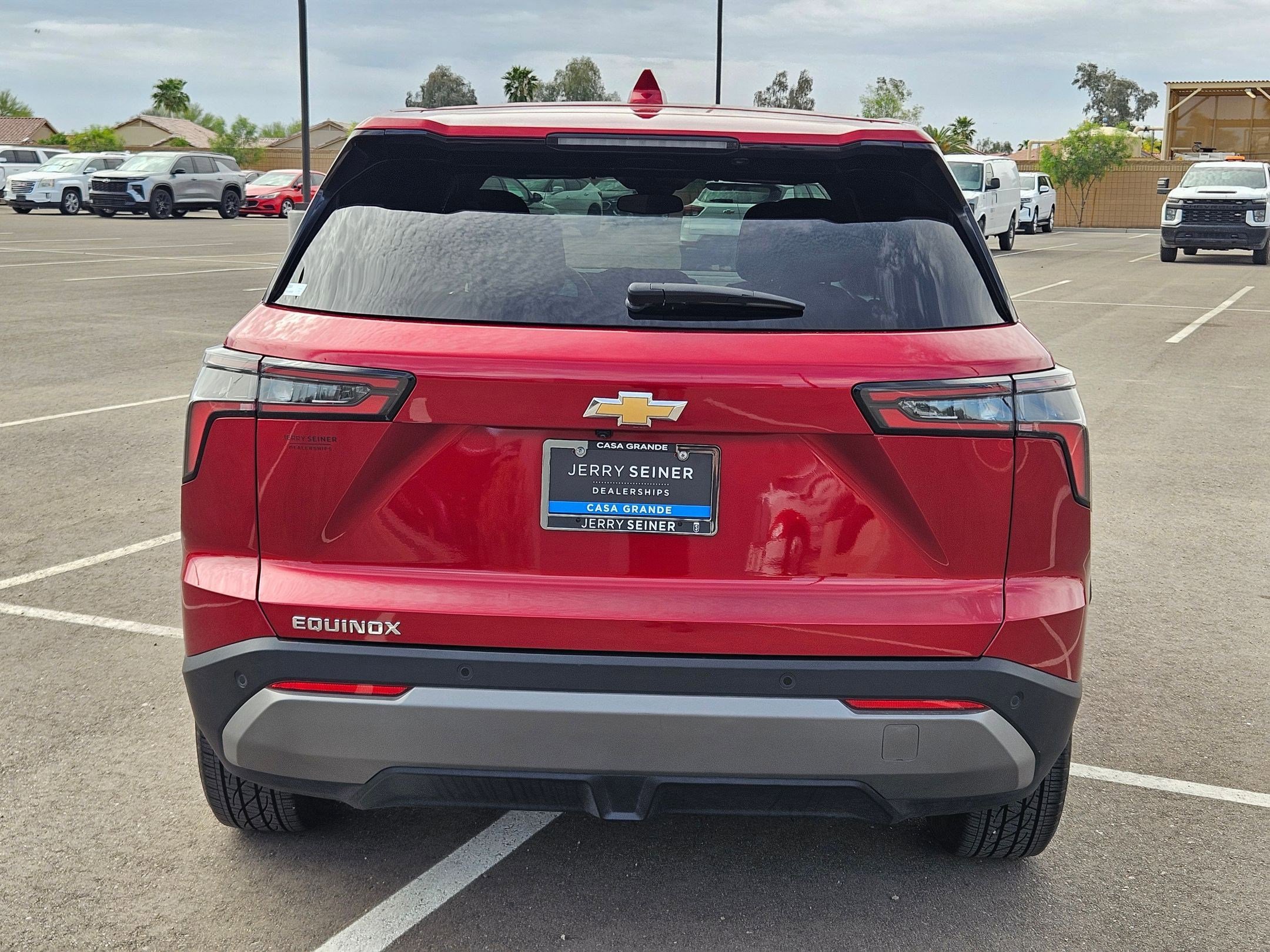 Used 2026 Chevrolet Equinox LT image 4
