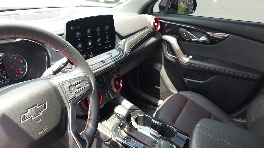 Used 2023 Chevrolet Blazer RS FWD image 21