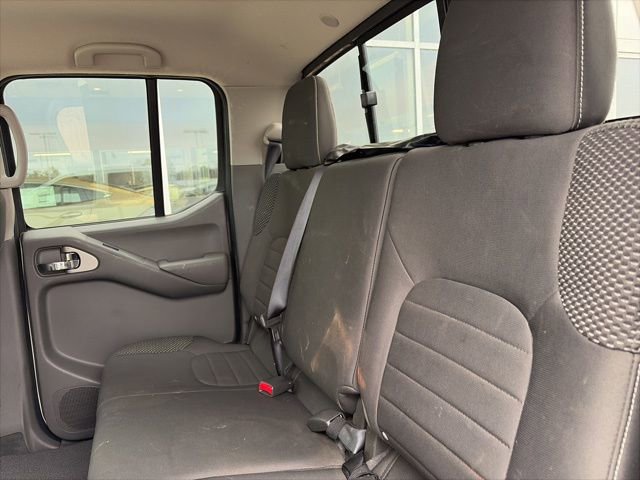 Used 2019 Nissan Frontier Desert Runner image 18