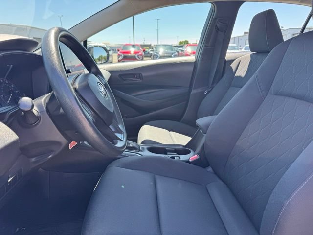 Used 2023 Toyota Corolla LE FWD image 9