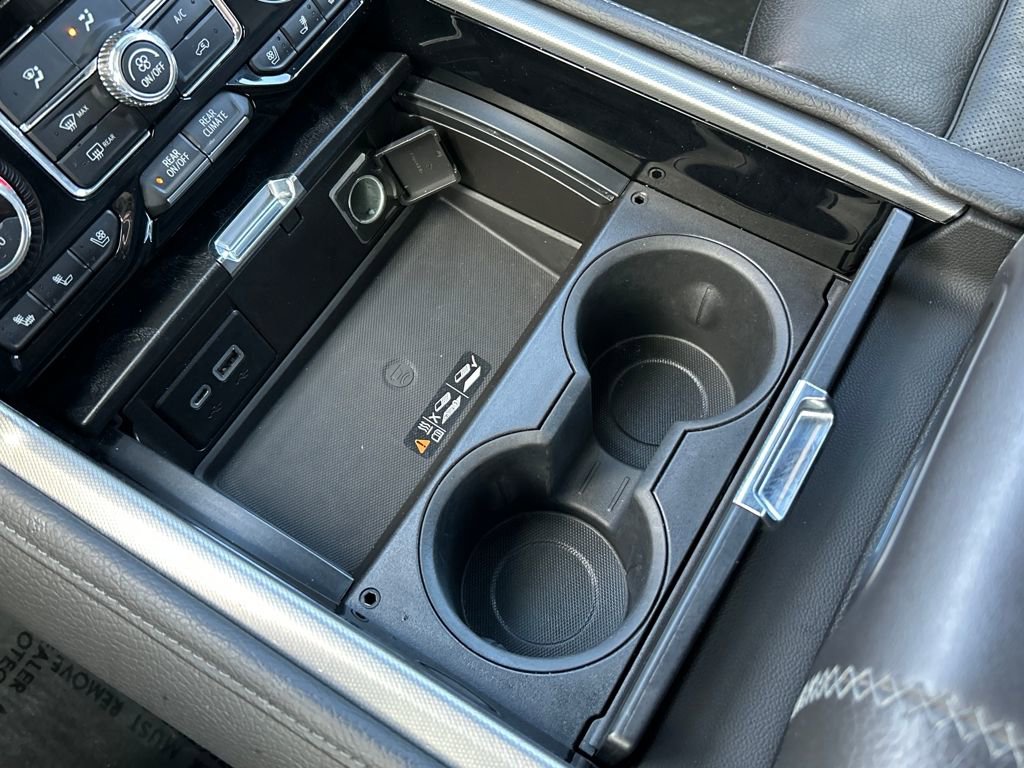 Used 2022 GMC Yukon Denali image 18