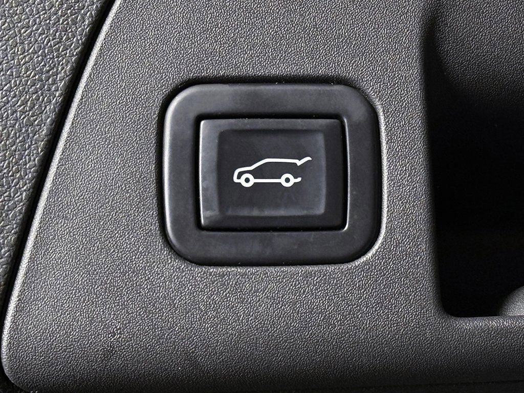 Used 2022 Buick Envision Preferred image 18