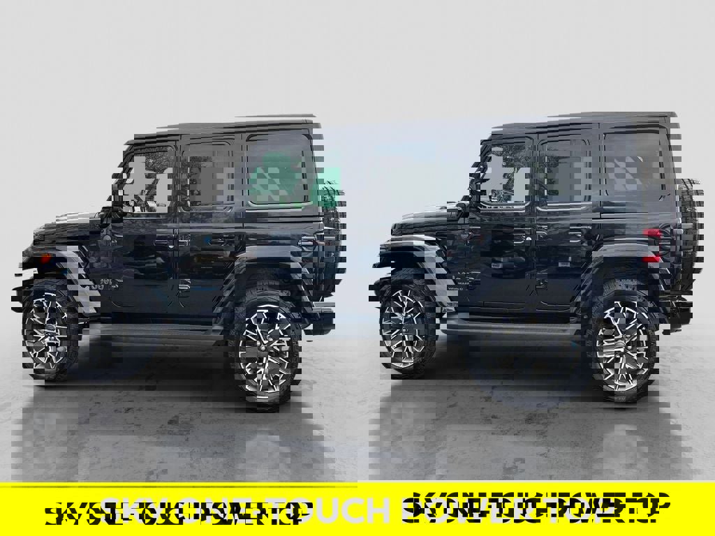 Used 2023 Jeep Wrangler Unlimited Sahara AWD/4WD image 2